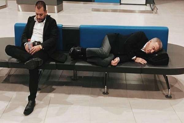 Trabzonspor Başkanı Ağaoğlu'ndan Bankta Uyurken Çekilen Fotoğrafı Hakkında İlk Açıklama