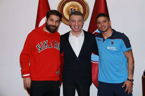 Trabzonspor'da Olcay Şahan ve Ibanez'e veda t&ouml;reni yapıldı