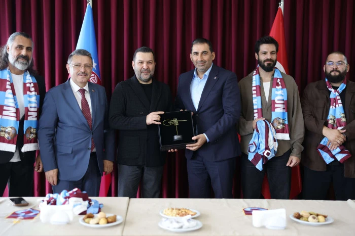 TRABZONSPOR'DA TARİH RÜZGÂRI ESTİ!