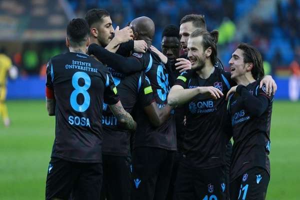 Trabzonspor Son 17 ma&ccedil;ta 10 galibiyet, 6 beraberlik, 1 yenilgi aldı