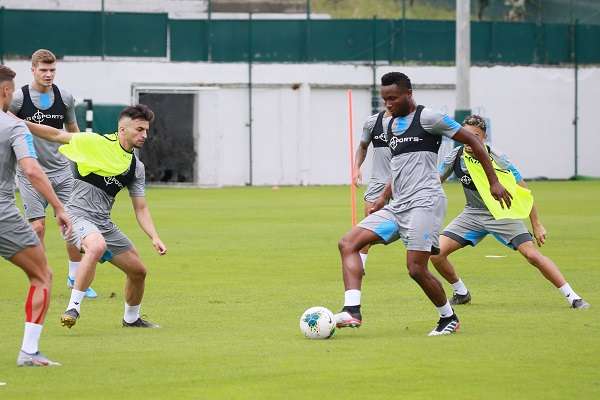 Trabzonspor Sparta Prag maçı hazırlıklarının Trabzon etabını tamamladı bugün Prag’a uçuyor