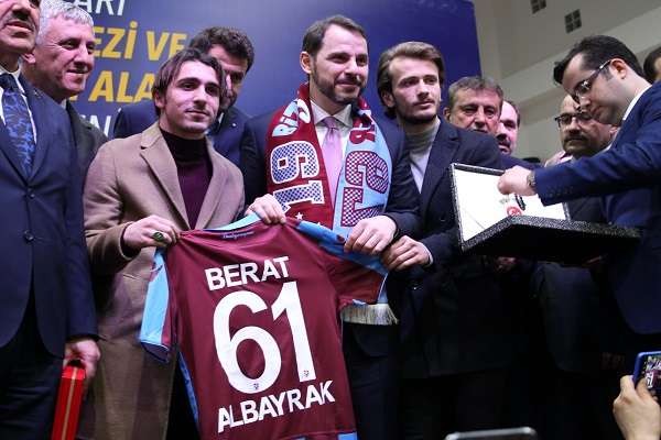 Trabzonspor'un Abdulkadir'leri Dernekpazarı Gençlik Merkezini Bakan Albayrak'la Açıtılar