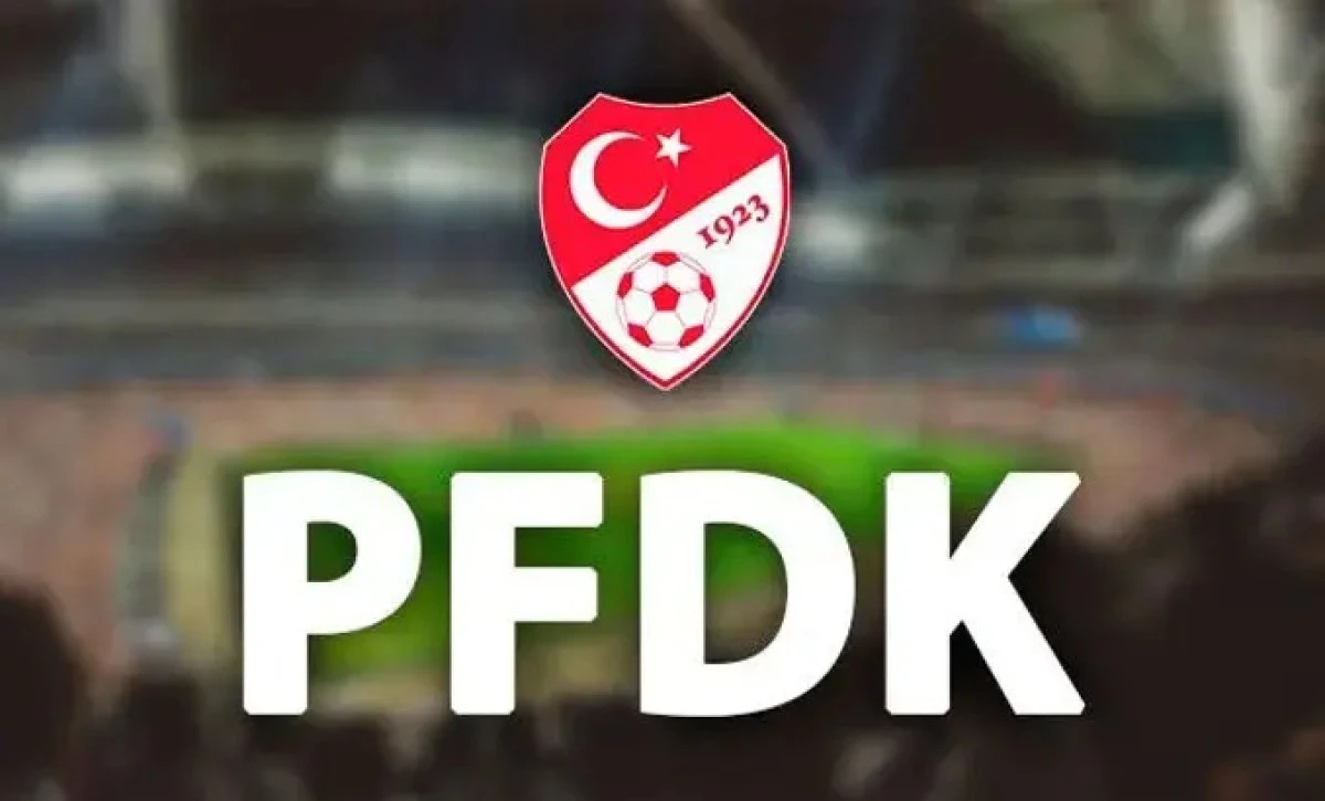 Trabzonspor'a PFDK'dan K&ouml;t&uuml; Haber: Para ve Trib&uuml;n Kapatma Cezası!