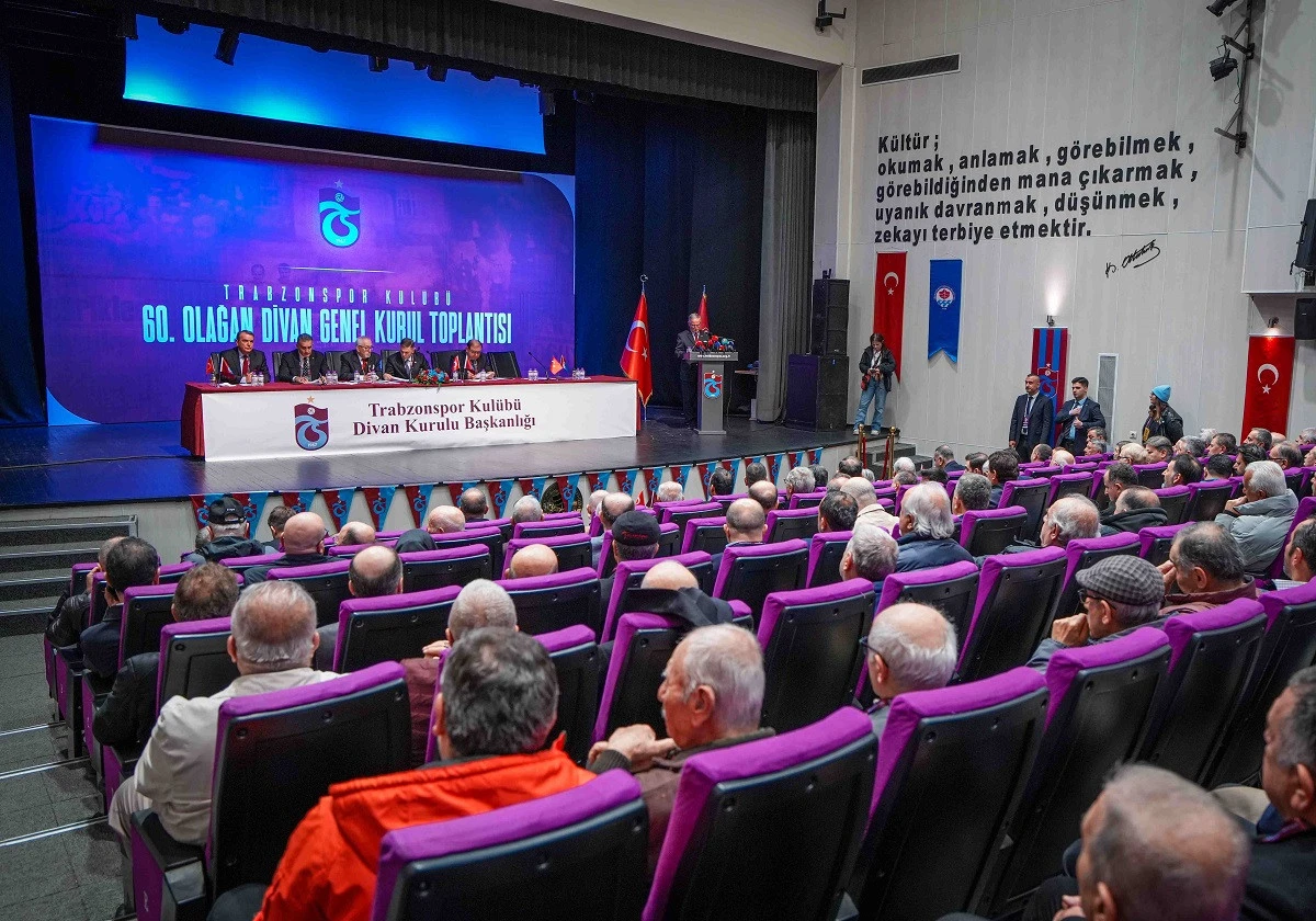 Trabzonspor&rsquo;da 60'ıncı Olağan Divan Genel Kurul Toplantısı Ger&ccedil;ekleştirildi