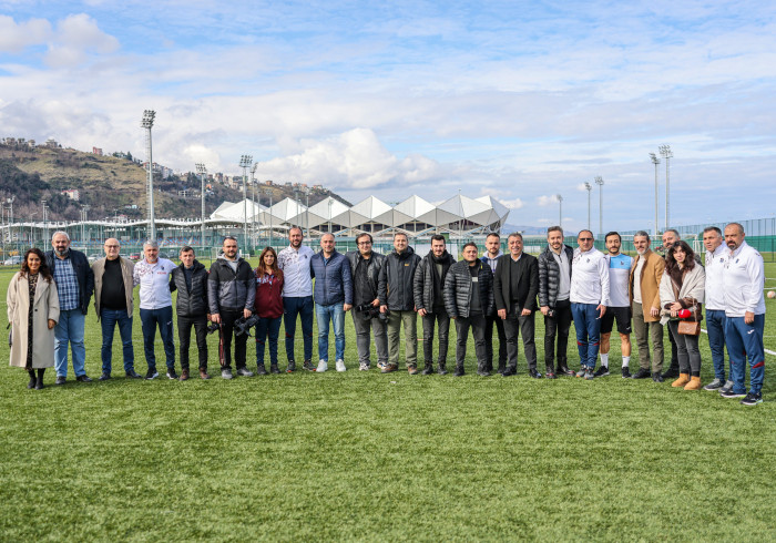 Trabzonspor'da Akademi çalışmaları ile ilgili bilgilendirme toplantısı düzenlendi