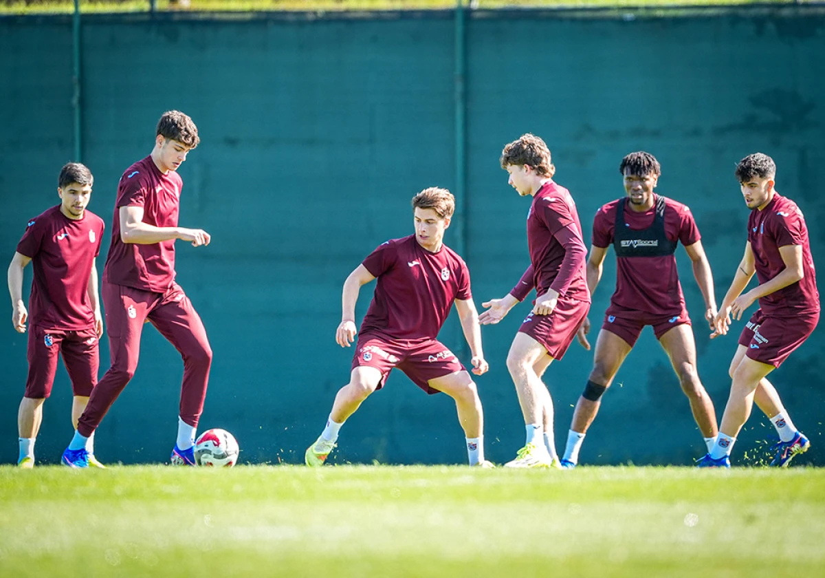 TRABZONSPOR&rsquo;DA BEŞİKTAŞ MA&Ccedil;I HAZIRLIKLARI S&Uuml;R&Uuml;YOR: HEDEF 3 PUAN!