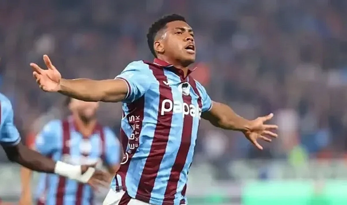 Trabzonspor&rsquo;da Felipe Augusto Bombası! Arap Yarımadası&rsquo;ndan 15 Milyon Euro&rsquo;luk Dev Teklif