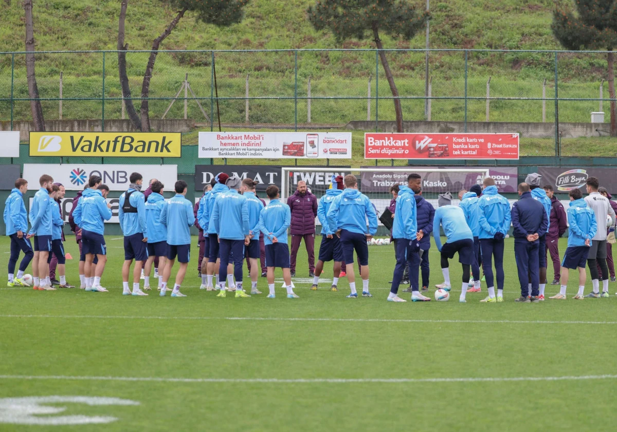 Trabzonspor'da Kasımpaşa maçı hazırlıkları sürüyor