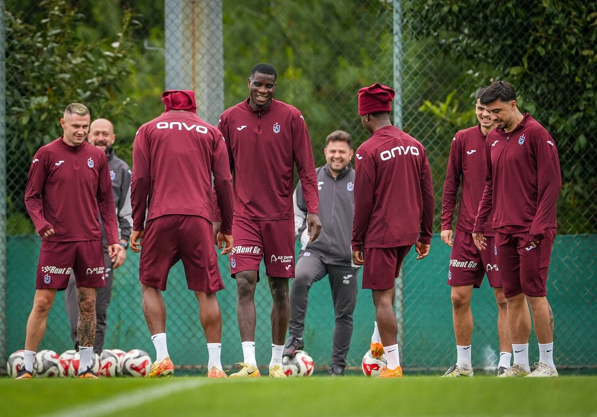 Trabzonspor&rsquo;da Kupa Hazırlıkları Tamamlandı: G&ouml;zler Antalya'daki Dev Finalde!