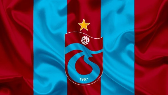 Trabzonspor&rsquo;da Muazzam D&ouml;n&uuml;ş&uuml;m: 35 Puanlık Fark 4&rsquo;e İndi!