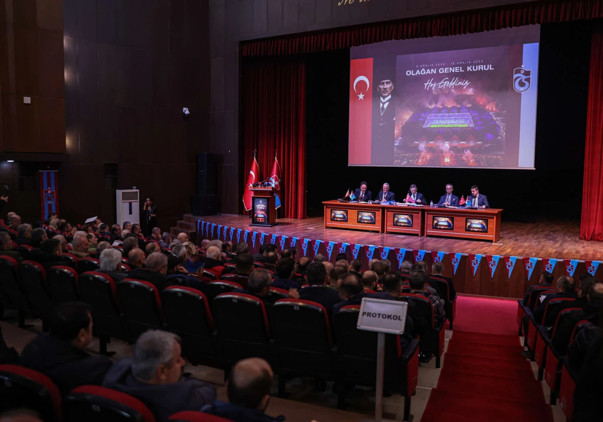 TRABZONSPOR'DA OLAĞAN GENEL KURUL TAMAMLANDI: Başkan Doğan'dan Proje ve Transfer Açıklamaları!