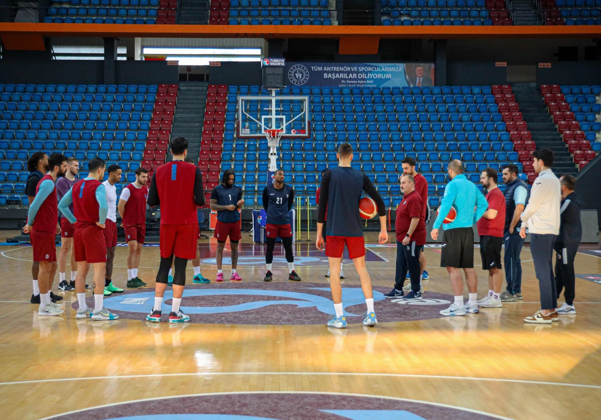 TRABZONSPOR'DA TOFAŞ MAÇI BİLETLERİ YARIN SATIŞTA! Fiyat 100 TL