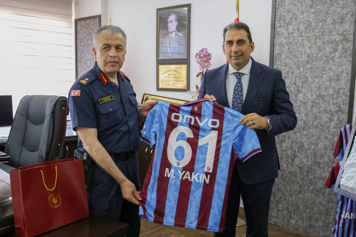 Trabzonspor’dan Jandarma’ya anlamlı ziyaret
