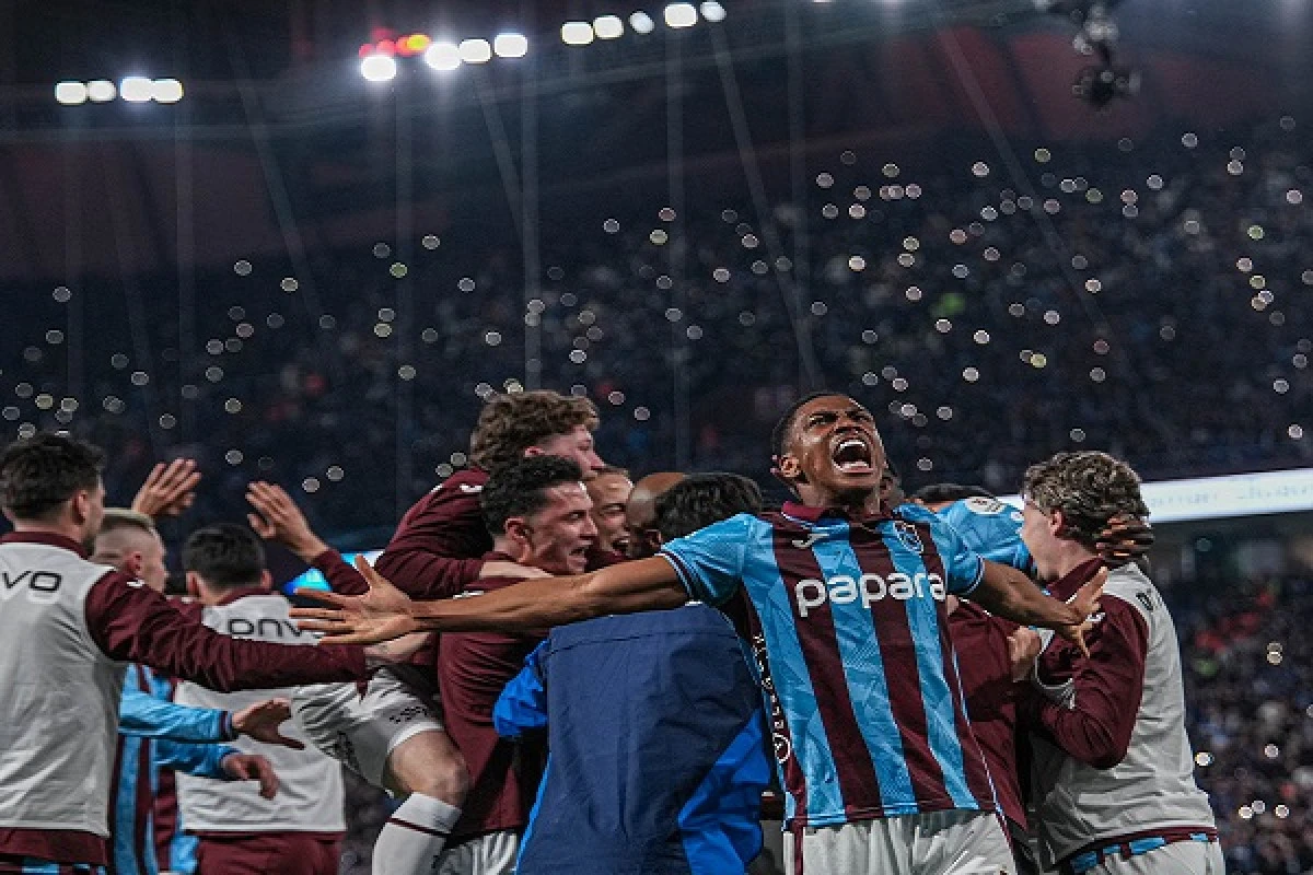 Trabzonspor'un Galatasaray galibiyeti Avrupa Manşetlerinde