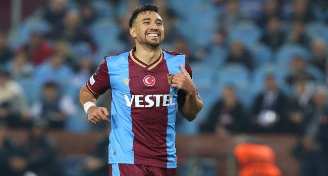 Trabzonspor'un Mısırlı oyuncusu Trezeguet: Başarıya odaklandım