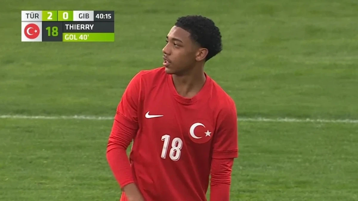 Trabzonspor'un Yeni Transferi Thierry Karadeniz Kimdir? Ka&ccedil; Yaşında, Hangi Pozisyonda Oynuyor?