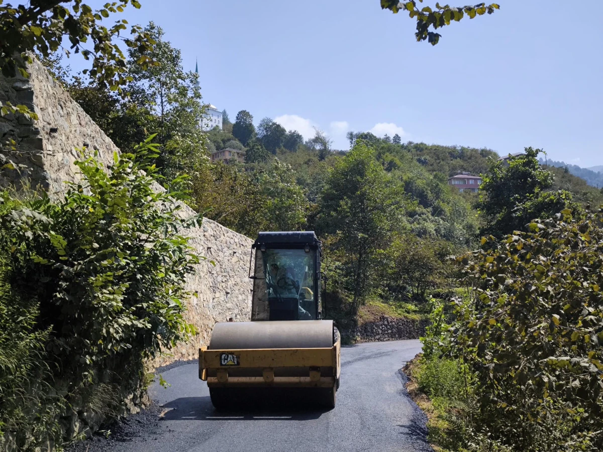 Trabzon’un 18 İlçesinde Yol Seferberliği Başladı