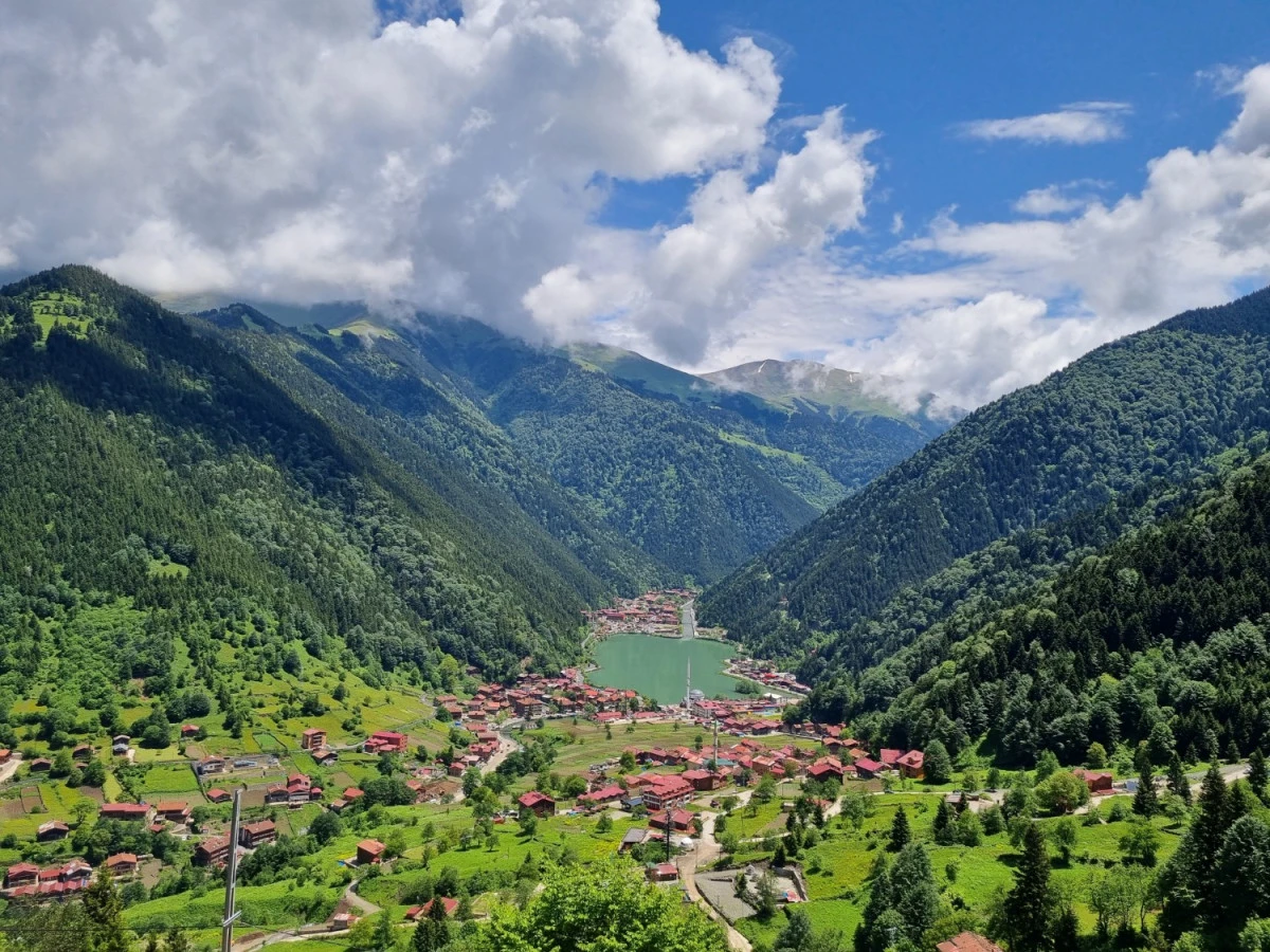 Uzungöl'e HES yapılmayacak