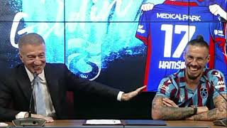 Trabzonspor Marek Hamsik ile imza törenini gerçekleştirdi