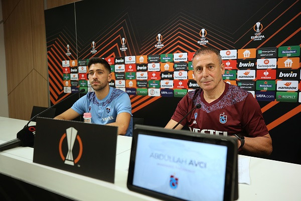 Abdullah Avcı ve Bakasetas I Ferencvaros-Trabzonspor maçına doğru basın açıklaması